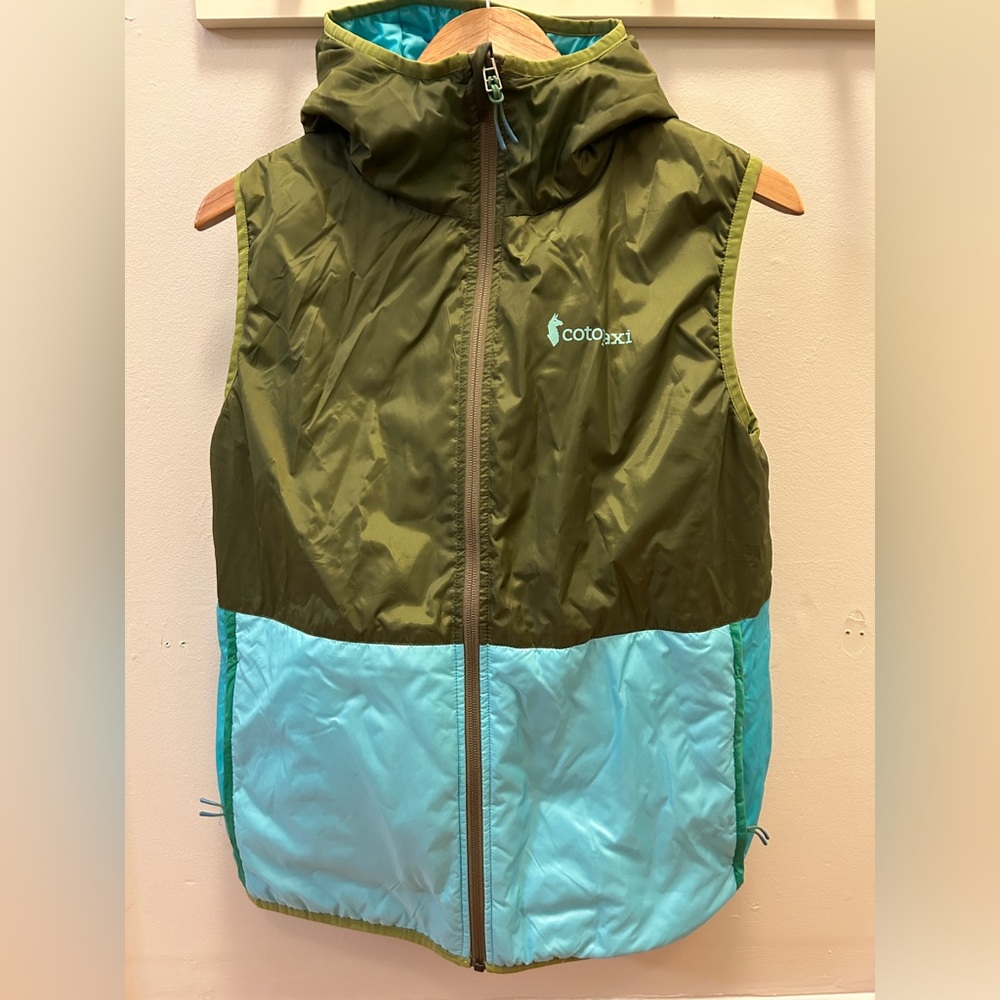 Cotopaxi Women’s Teca Calido Hooded Vest